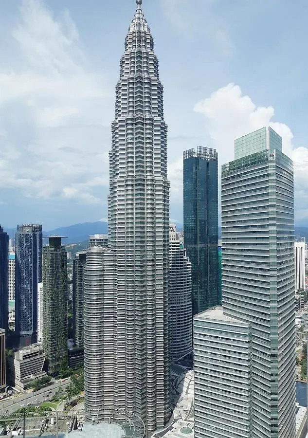 Level 50 Plus At Sky Suites Klcc